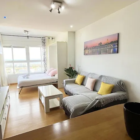 Estudio Con Vistas Al Mar Y Piscina En La Colina Torremolinos