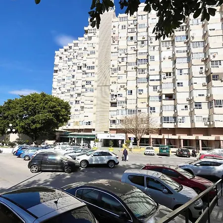 Estudio Con Vistas Al Mar Y Piscina En La Colina Lägenhet