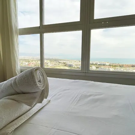 Estudio Con Vistas Al Mar Y Piscina En La Colina Lägenhet